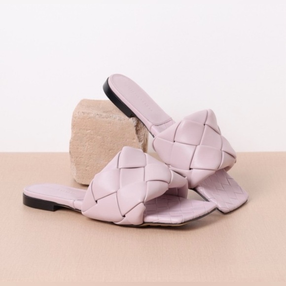 Bottega Veneta light pink/Purple Lido Flat Sandals Size9 - Picture 2 of 7